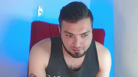 Snapshot of robert_leroy chatting on 01-27-25, 04:20 Stiven - online show from 01-27-25, 04:20