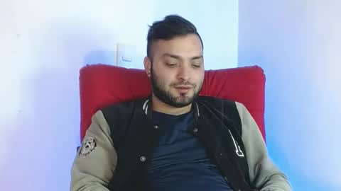 Snapshot of robert_leroy chatting on 02-19-25, 11:57 Stiven - online show from 02-19-25, 11:57