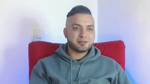 Snapshot of robert_leroy chatting on 02-26-25, 11:59 Stiven - online show from 02-26-25, 11:59