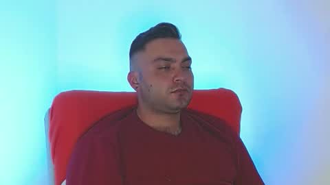 Snapshot of robert_leroy chatting on 10-26-25, 07:47 Stiven - online show from 10-26-25, 07:47