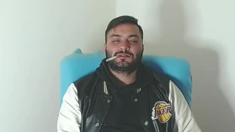 Snapshot of robert_leroy chatting on 11-14-25, 11:02 Stiven - online show from 11-14-25, 11:02