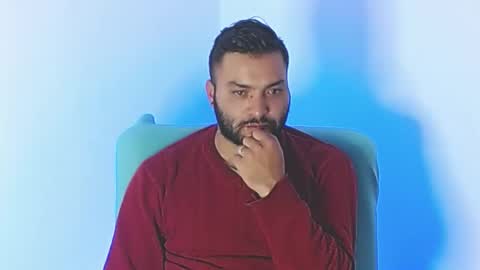 Snapshot of robert_leroy chatting on 11-18-25, 06:51 Stiven - online show from 11-18-25, 06:51