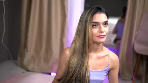 Roberta online show from 11-19-25, 11:21