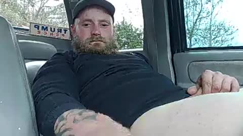 robertd5094 online show from 02-23-25, 06:23