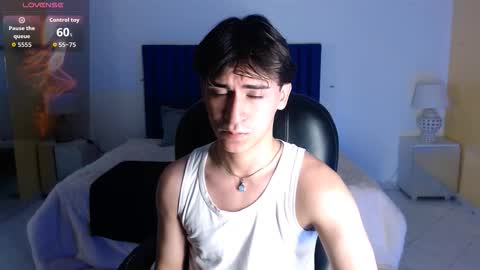 Snapshot of roberthalv chatting on 02-18-26, 02:13 ROBERTH online show from 02-18-26, 02:13