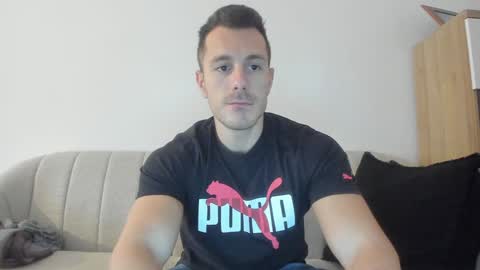 Snapshot of roberto4ever chatting on 12-07-24, 11:29 roberto4ever online show from 12-07-24, 11:29