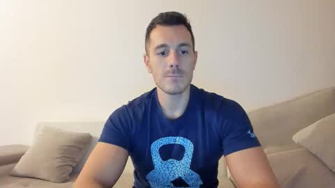 roberto4ever online show from 11-16-25, 05:29