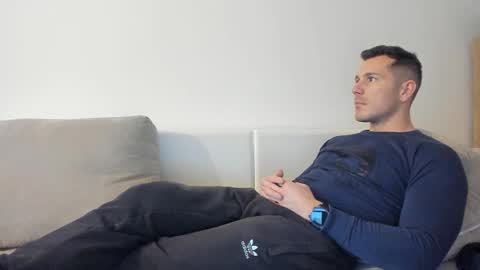 roberto4ever online show from 11-30-25, 12:09