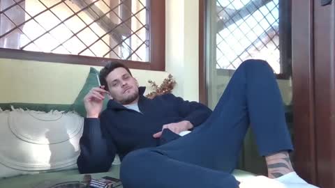 Snapshot of roberto_twink1 chatting on 03-04-25, 12:55 Roberto online show from 03-04-25, 12:55