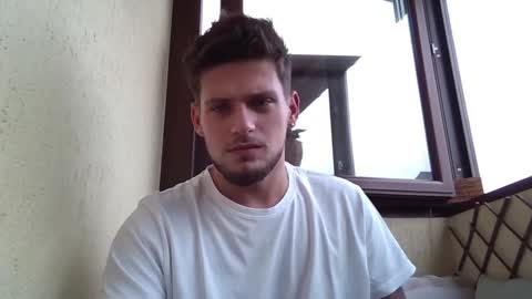 Snapshot of roberto_twink1 chatting on 09-12-25, 06:46 Roberto online show from 09-12-25, 06:46