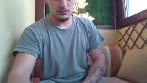 Roberto online show from 04-28-26, 05:45