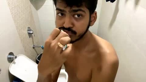 Robertsalia online show from 12-26-24, 04:10