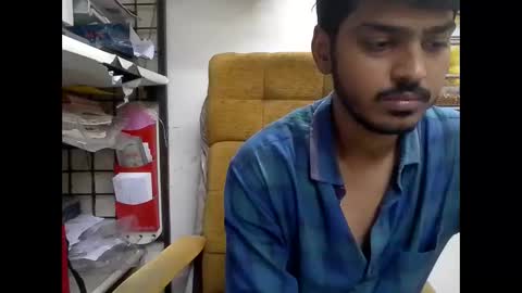 Snapshot of robertsalia220 chatting on 11-03-25, 12:39 Robertsalia online show from 11-03-25, 12:39