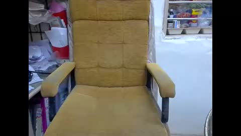 Snapshot of robertsalia220 chatting on 11-12-25, 07:20 Robertsalia online show from 11-12-25, 07:20