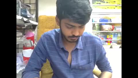 Snapshot of robertsalia220 chatting on 11-15-25, 11:51 Robertsalia online show from 11-15-25, 11:51