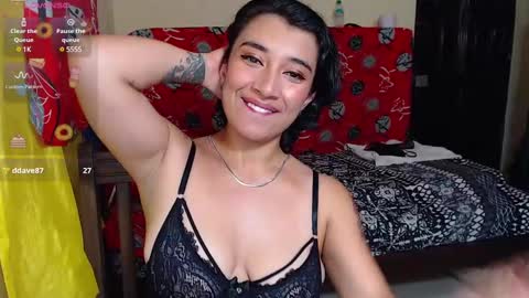 Snapshot of robin_h00t chatting on 02-11-25, 12:06 Ivanna and Robin online show from 02-11-25, 12:06