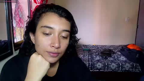 Snapshot of robin_h00t chatting on 03-03-25, 08:00 Ivanna and Robin online show from 03-03-25, 08:00