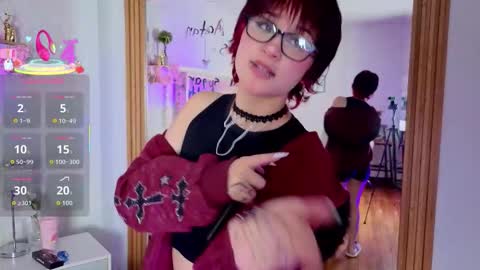 robin D online show from 12-19-25, 02:46