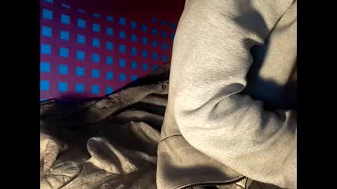 Snapshot of robincom23 chatting on 03-07-25, 02:46 R online show from 03-07-25, 02:46