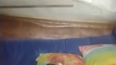 Snapshot of robincom23 chatting on 09-10-25, 01:49 R online show from 09-10-25, 01:49