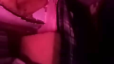 Snapshot of robincom23 chatting on 10-08-25, 07:06 R online show from 10-08-25, 07:06