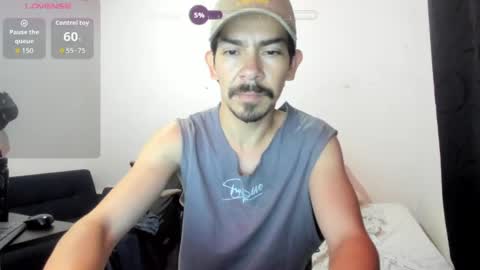 Robin online show from 05-23-26, 01:44