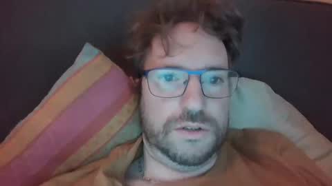 robinouhot online show from 02-16-25, 07:04