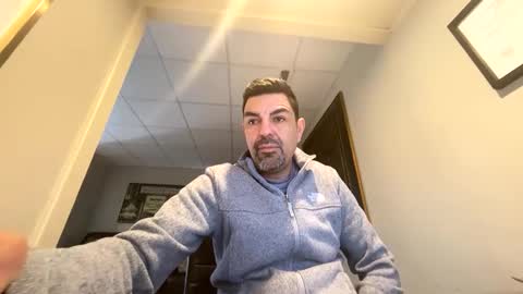 Snapshot of roblatino12 chatting on 03-03-25, 05:39 roblatino12 online show from 03-03-25, 05:39