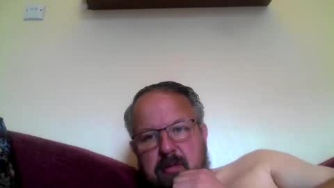 Snapshot of robxx32 chatting on 05-05-26, 10:01 robxx32 online show from 05-05-26, 10:01