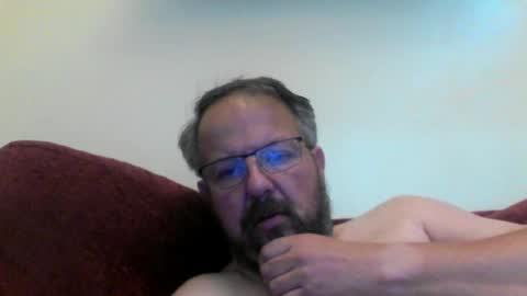 Snapshot of robxx32 chatting on 06-13-26, 05:16 robxx32 online show from 06-13-26, 05:16