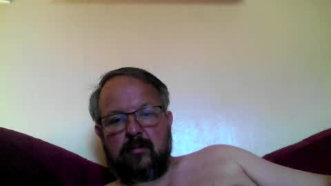 Snapshot of robxx32 chatting on 06-13-26, 05:44 robxx32 online show from 06-13-26, 05:44