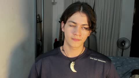 Snapshot of roca_inca chatting on 01-01-25, 12:43 roca inca online show from 01-01-25, 12:43