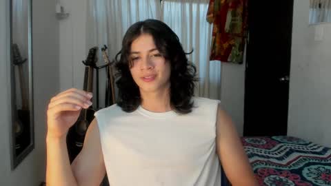 Snapshot of roca_inca chatting on 01-17-25, 11:59 roca inca online show from 01-17-25, 11:59