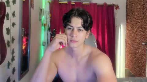 Snapshot of roca_inca chatting on 10-21-25, 06:14 roca inca online show from 10-21-25, 06:14