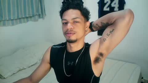 Rocco online show from 11-03-25, 01:01