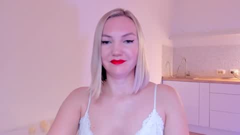 Snapshot of rock__baby chatting on 12-27-24, 12:29 rock__baby online show from 12-27-24, 12:29