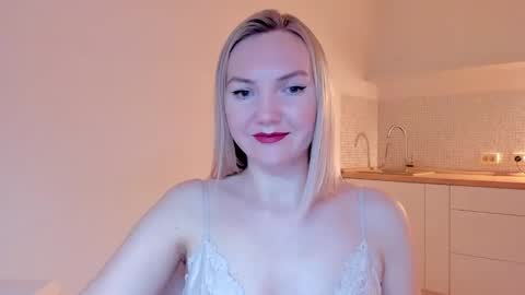 Snapshot of rock__baby chatting on 02-15-25, 05:09 rock__baby online show from 02-15-25, 05:09