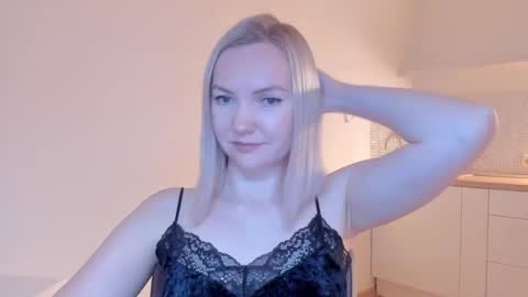 Snapshot of rock__baby chatting on 02-20-25, 11:10 rock__baby online show from 02-20-25, 11:10