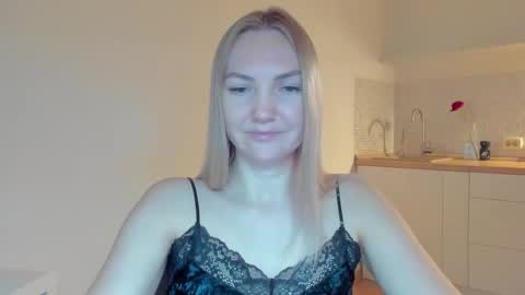 Snapshot of rock__baby chatting on 12-05-25, 07:06 rock__baby online show from 12-05-25, 07:06