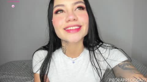 Samantha Estephania  online show from 01-20-25, 02:43