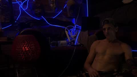 Snapshot of rockemx chatting on 02-18-25, 02:27 rockemx online show from 02-18-25, 02:27