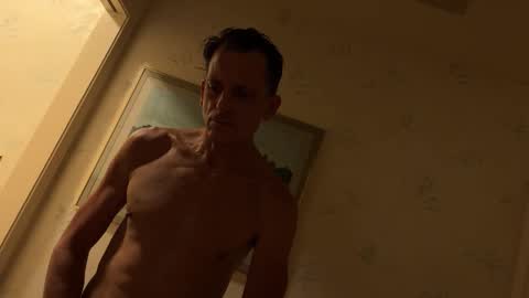 Snapshot of rockemx chatting on 11-02-25, 02:08 rockemx online show from 11-02-25, 02:08