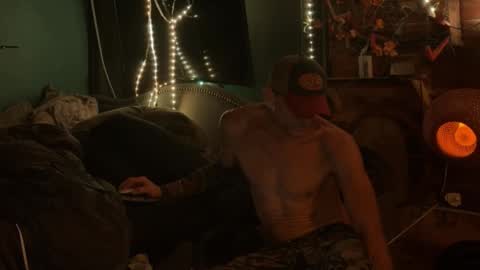 Snapshot of rockemx chatting on 11-12-25, 06:14 rockemx online show from 11-12-25, 06:14