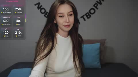 Snapshot of rocketsgirl chatting on 05-08-26, 06:30 rocketsgirl online show from 05-08-26, 06:30