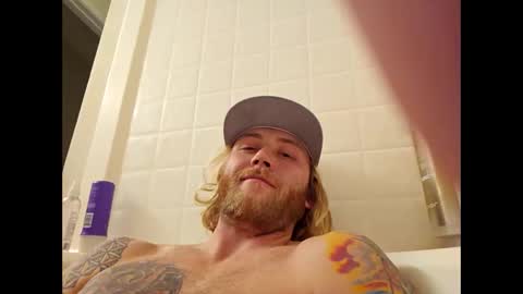 Snapshot of rockhardsurfers chatting on 12-26-24, 06:41 rockhardsurfers online show from 12-26-24, 06:41