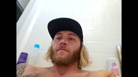 Snapshot of rockhardsurfers chatting on 01-03-25, 03:12 rockhardsurfers online show from 01-03-25, 03:12