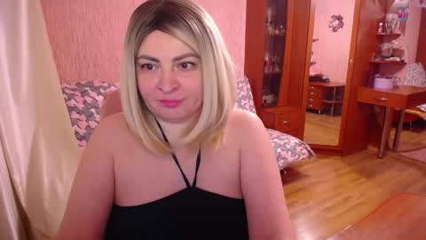 Rocknlinxx online show from 04-28-26, 04:56