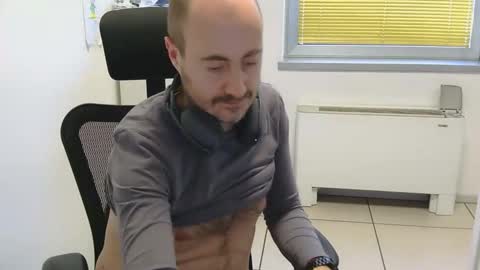 rockxxx_1984 online show from 12-19-25, 02:02