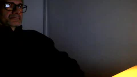 rodahot4 online show from 12-14-25, 04:45