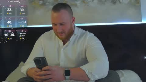 Snapshot of roddy_riss chatting on 01-21-25, 12:18 Roddy online show from 01-21-25, 12:18